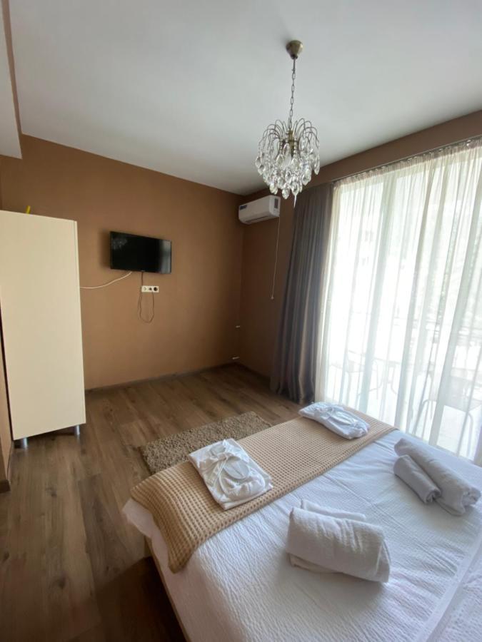 Borjomi Central Hotel Eksteriør billede